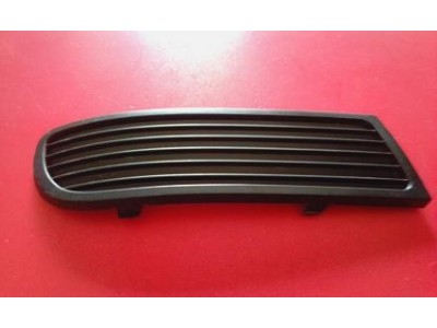 Seat Ibiza II 6K1 - Grelha de para-choques frente direita