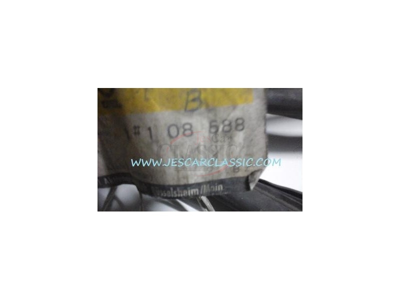 Opel Kadett B - Borracha do vidro pára-brisas com rasgo para friso (OPEL)