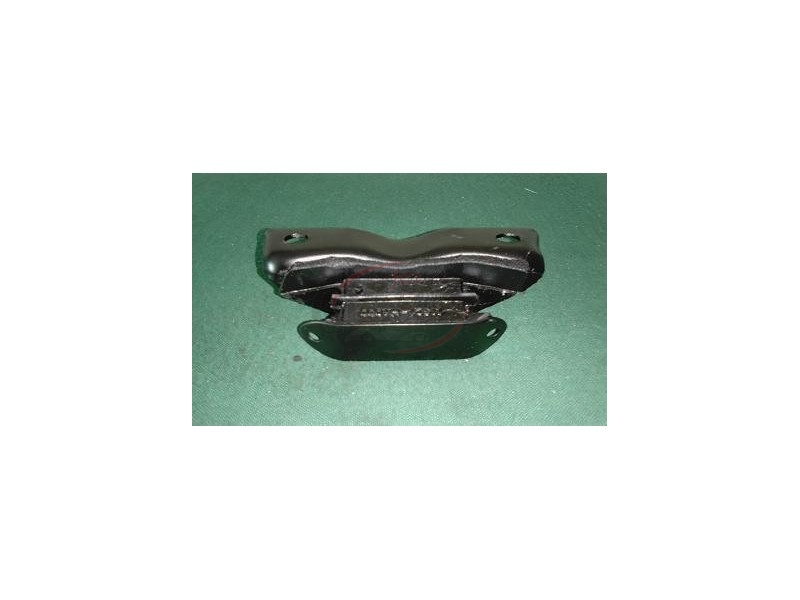 Nissan 1200 B110 -Apoio de caixa velocidades