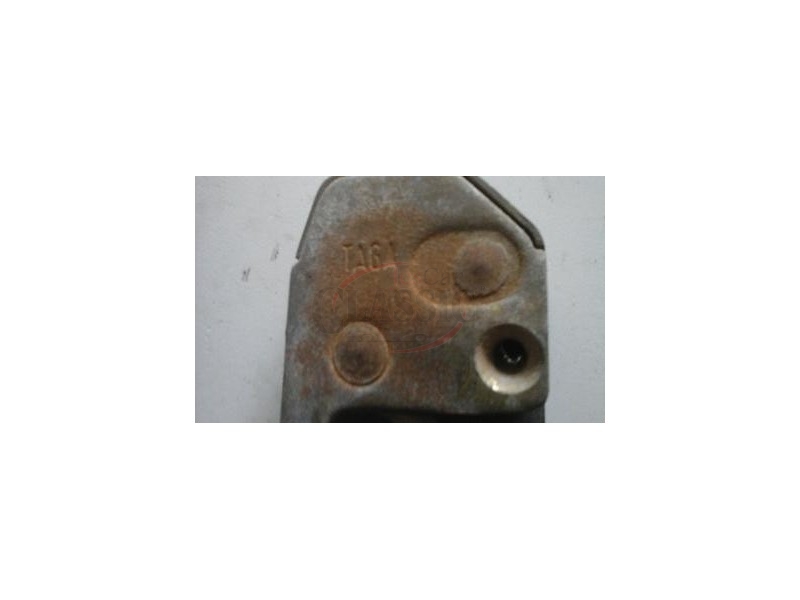 Peugeot 504 / Talbot Samba - Batente de fechadura porta esquerda (TAGA