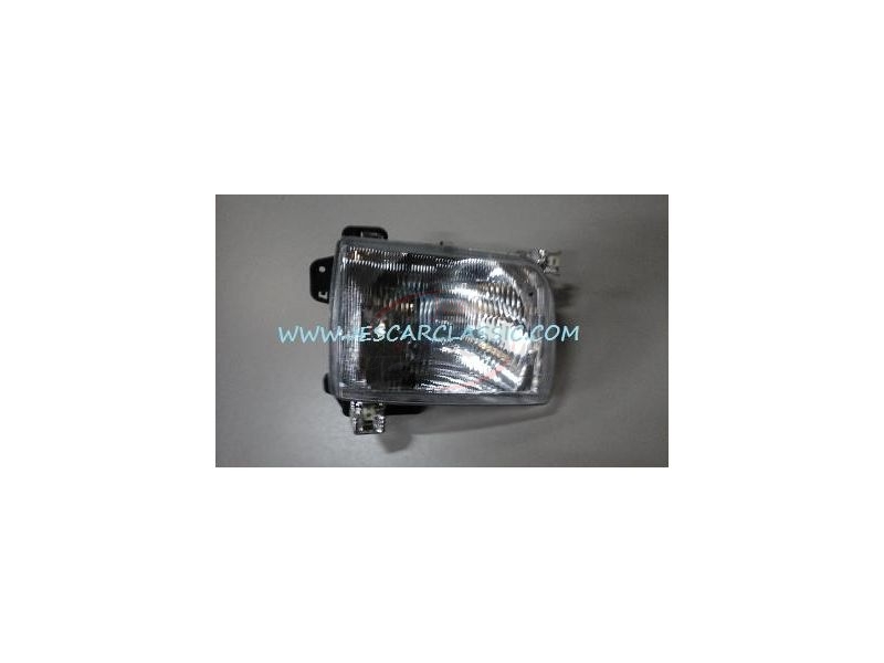 Nissan D22 Pick-up - Farol principal direito H4