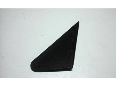 Peugeot 205 - Acabamento interior de porta direita