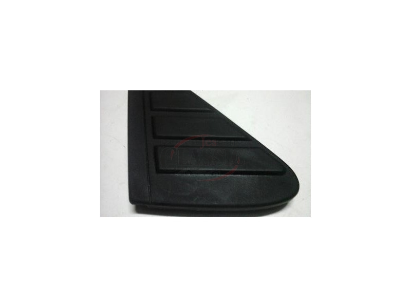 Peugeot 205 - Acabamento interior de porta esquerda