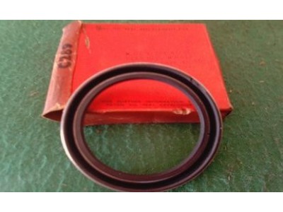 MG TA / MG TB / Morris 10 / Morris 12/4  - Retentor do cubo roda traseiro