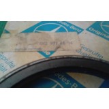 Mercedes-Benz T2 - Retentor de cubo roda traseiro