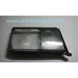 Mercedes-Benz W124 - Vidro de farol principal direito (HELLA)