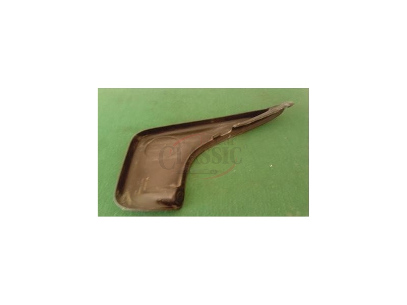 Opel Corsa B - Pala de roda traseira direita