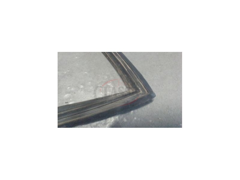 Opel Ascona C - Borracha do vidro óculo