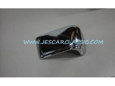 Nissan 720 Pick-up - Canto para-choques frente direito