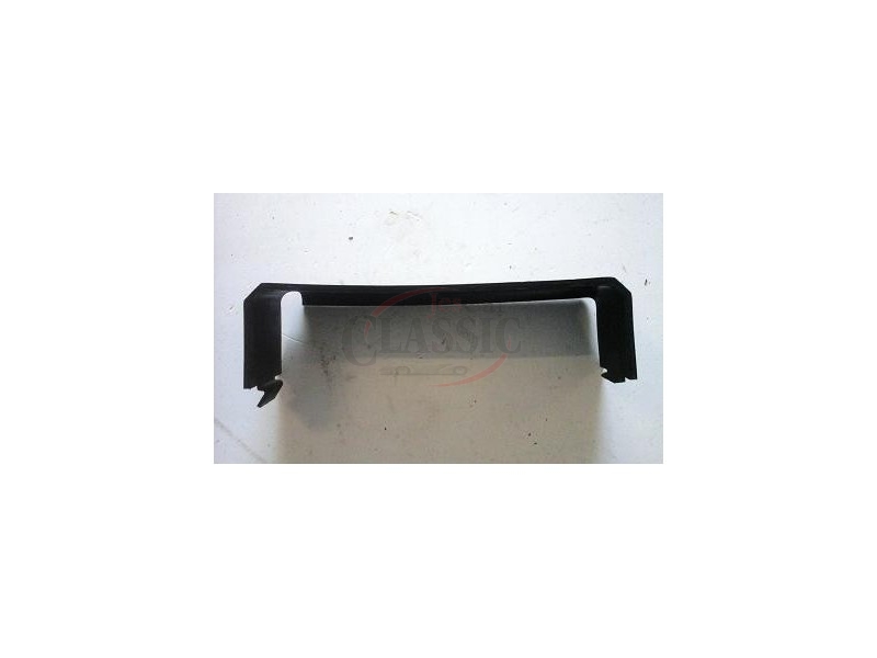 Peugeot 306 - Acabamento de suporte caixa fusiveis