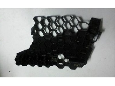 Renault Clio II - Reforço interior porta esquerda