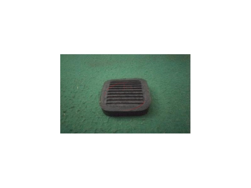 Renault 4 - Capa de pedal acelerador