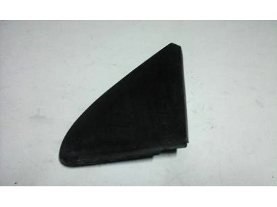 Ford Orion MkI - Acabamento de espelho retrovisor exterior direito