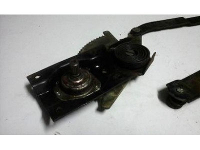 Ford Escort MkIII / Ford Orion MkI - Elevador de vidro porta traseira direita