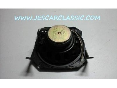 Opel Corsa B - Altifalante traseiro