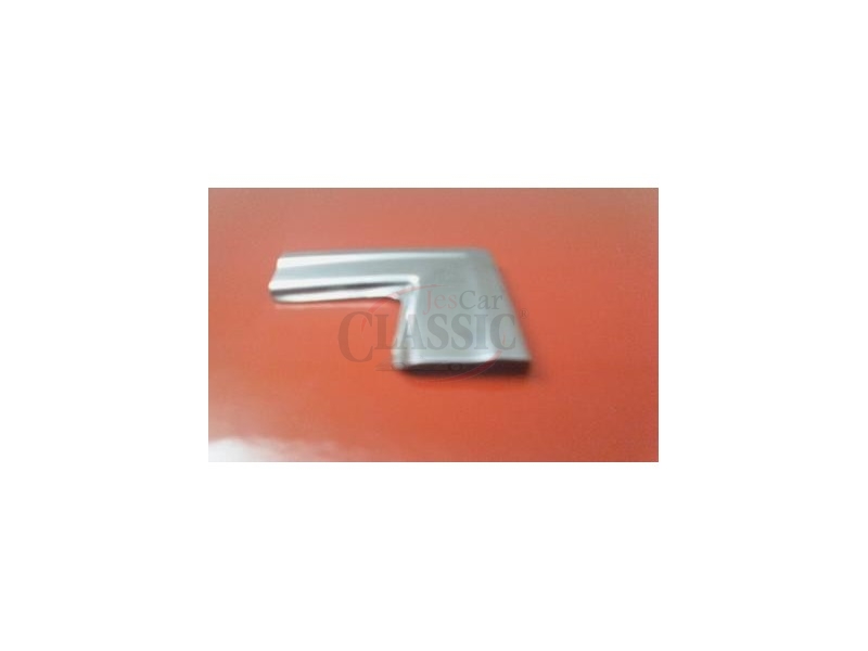 Toyota Corolla II KE20 - Acabamento de união para friso embelezador vidro