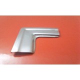 Toyota Corolla II KE20 - Acabamento de união para friso embelezador vidro