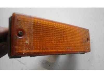 Mitsubishi L200 K14 / Mitsubishi L200 K34 - Farolim frente esquerdo