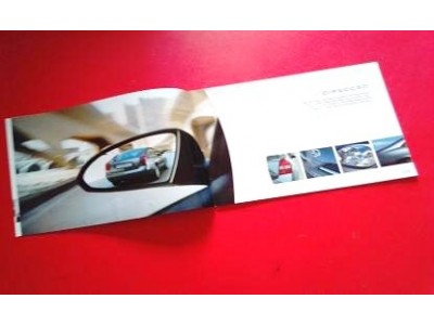 Nissan Primera P12 - Catálogo de lançamento