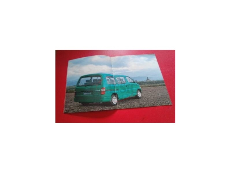 Toyota Hiace IV - Catálogo de lançamento