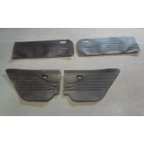Nissan 100A - Jogo de 4 guarnições interiores de porta e laterais