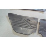 Nissan 100A - Jogo de 4 guarnições interiores de porta e laterais