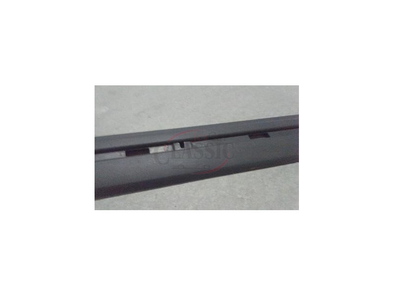 Peugeot 205 CTI / Peugeot 205 GTI - Friso embelezador de porta esquerdo (1212mm)
