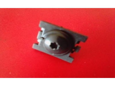 Aplicação Desconhecida - Mola de fixação com parafuso