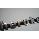 Jeep Cherokee - Emblema traseiro (Cherokee)
