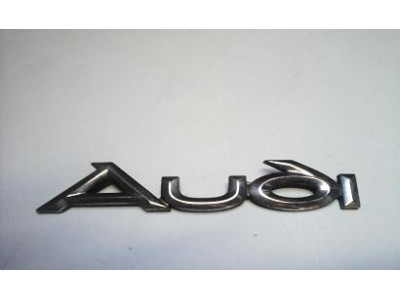 Audi 80 B2 / Audi 80 B3 - Emblema traseiro (AUDI)