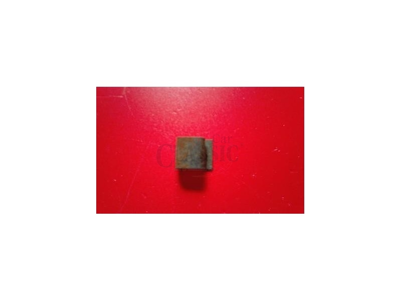 Aplicação Desconhecida - Mola de fixação