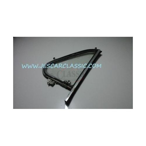 Fiat 600 - Aro do vidro ventilador da porta direita