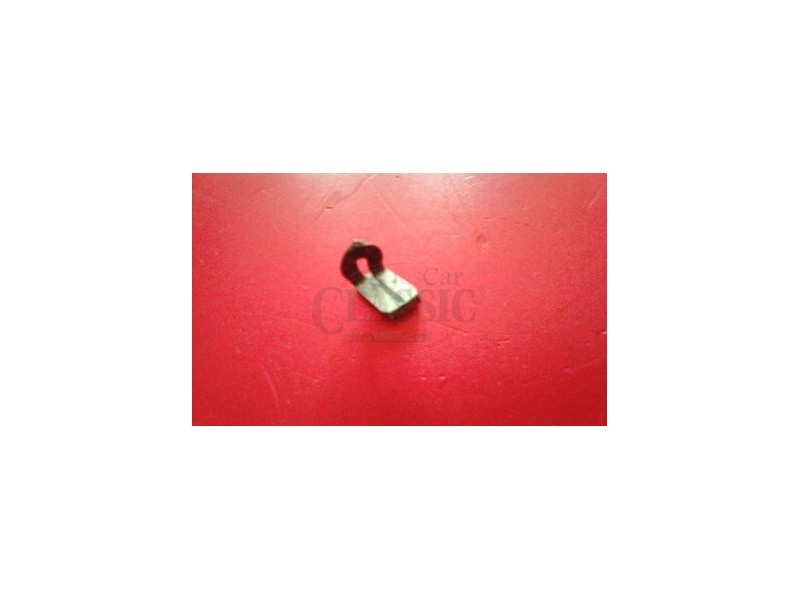 Aplicação Desconhecida - Mola de fixação