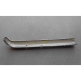 Mercedes-Benz W115 /8 - Canto de para-choques traseiro direito