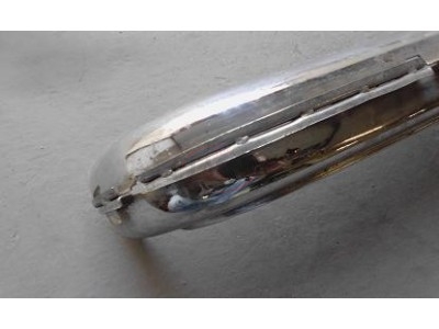 Mercedes-Benz W115 /8 - Canto de para-choques traseiro esquerdo