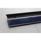 Mercedes-Benz W123 - Soleira da porta frente (Pousa-pés)