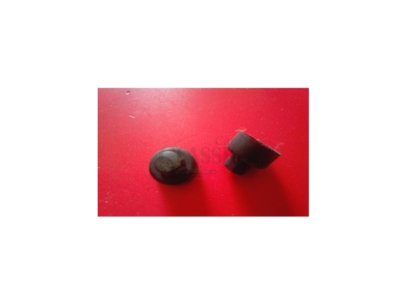 Ford Escort MkIII / Ford Fiesta MkII - Tampa de acabamento espigão amortecedor