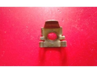 Aplicação Desconhecida - Mola de fixação