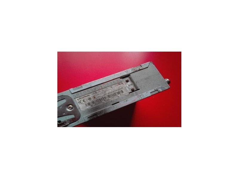 Multimarcas - Auto-Rádio (GRUNDIG - WKC1200VD)