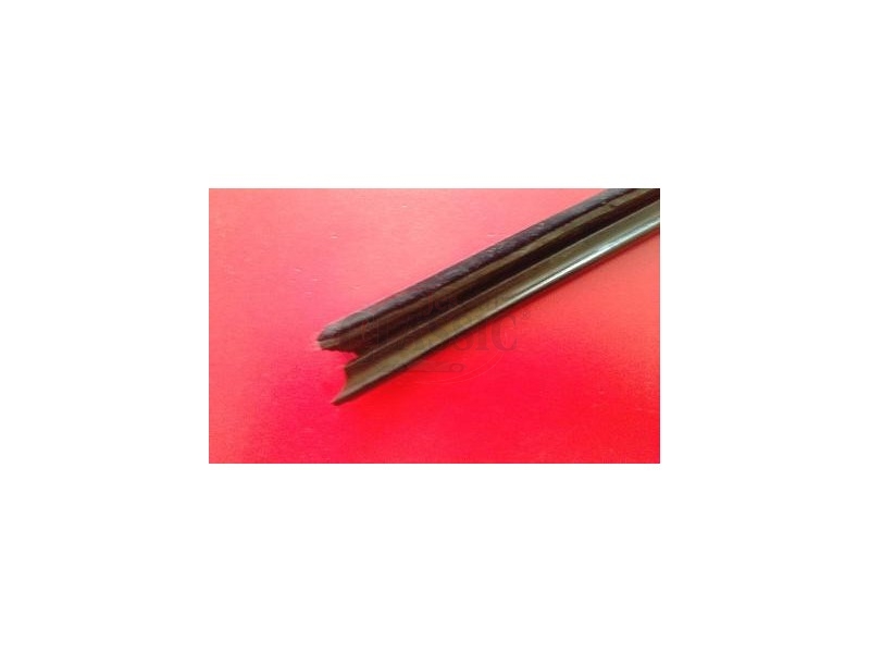 Renault 19 - Raspador interior de vedação do vidro porta frente esquerda (720mm)