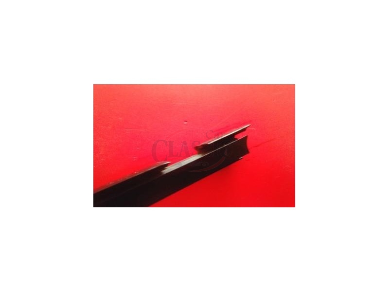 Renault 19 - Raspador interior de vedação do vidro porta frente esquerda (720mm)