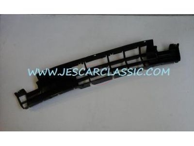 VW Passat B3 - Grelha do para-choques frente