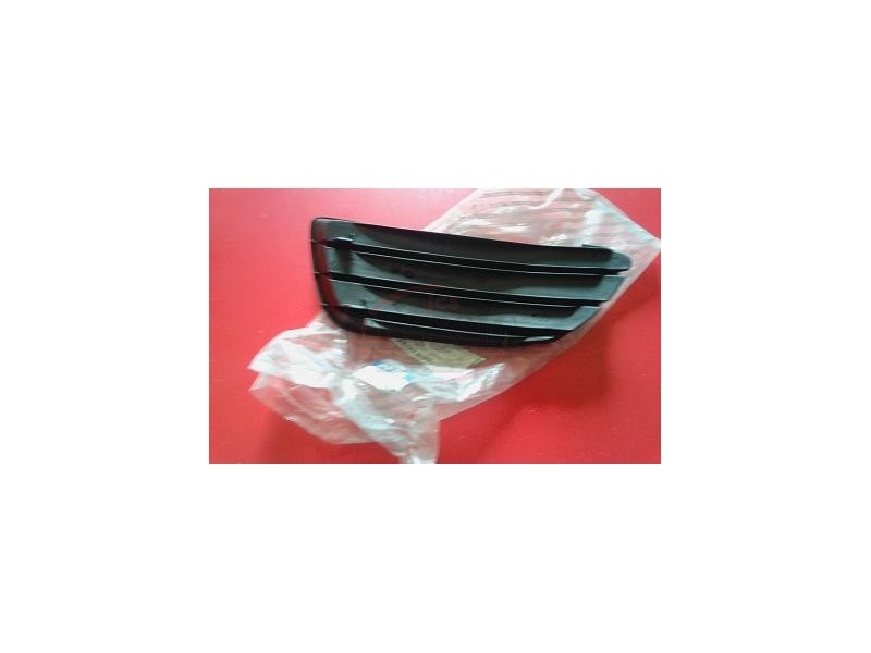 Fiat Punto II Facelift - Grelha do para-choques frente direita