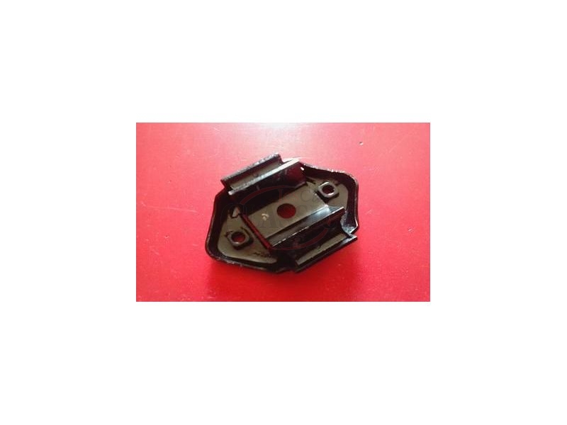 Suzuki Samurai - Apoio da caixa de velocidades