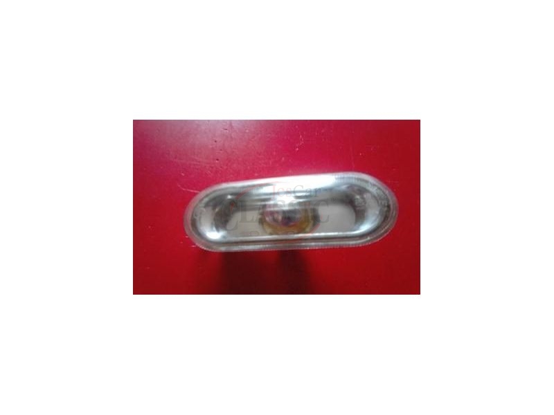 VW Golf IV - Farolim lateral (FER)