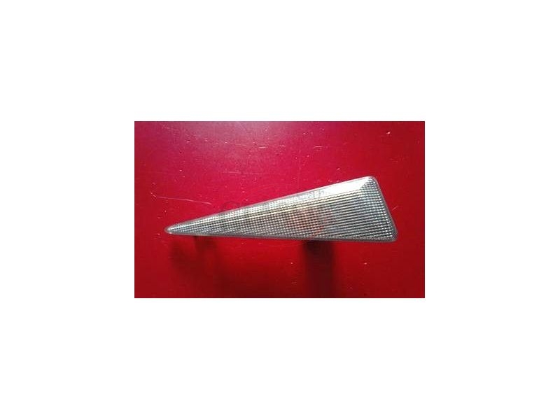 Renault Megane II - Farolim lateral esquerdo (OLSA)