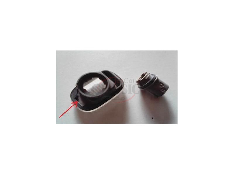 Toyota Corolla IX - Farolim lateral (VALEO)