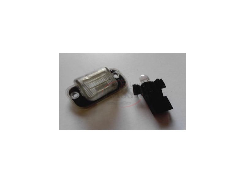 Seat Cordoba / Seat Ibiza II 6K1 - Farolim de iluminação matricula (HELLA)