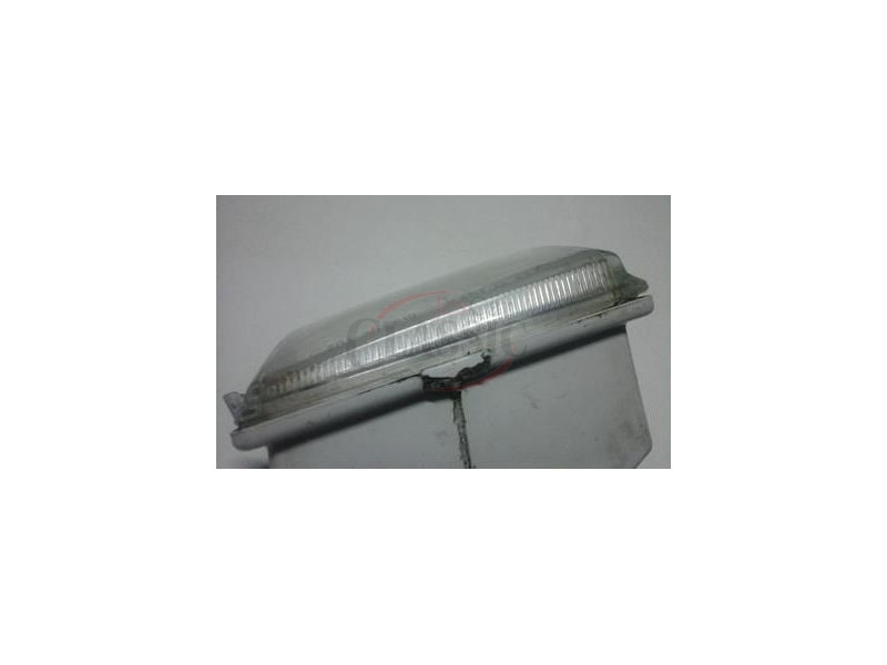 VW Polo III 6N - Farol auxiliar direito H3 (HELLA)