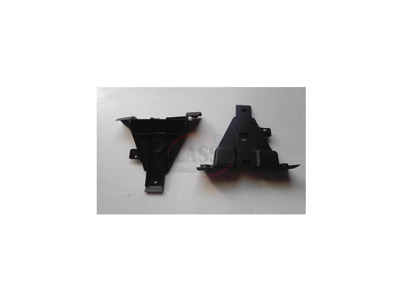 Renault Clio I - Jogo de 2 suportes inferiores de fixação para-choques